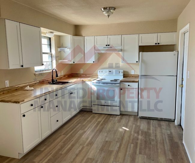 Remodeled 3 bedroom 2 bathroom - Remodeled 3 bedroom 2 bathroom House