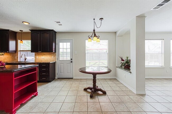 Photo - 17106 Summer Hollow Dr