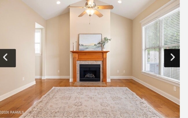 Photo - 132 Laguna Ln