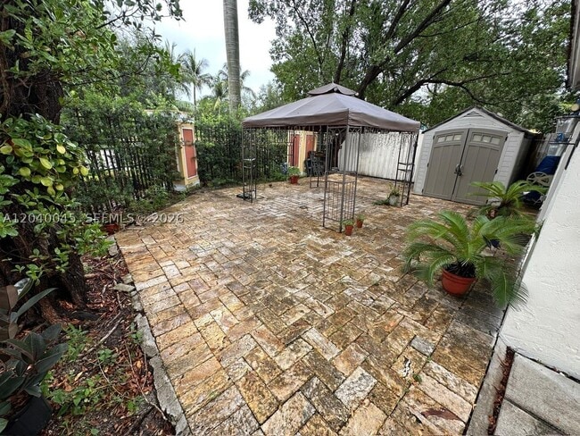 Photo - 4273 NE 10th Ct