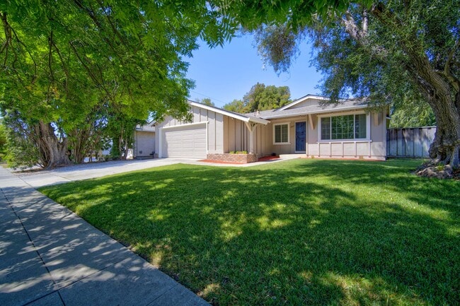 Photo - 5607 Goldfield Dr