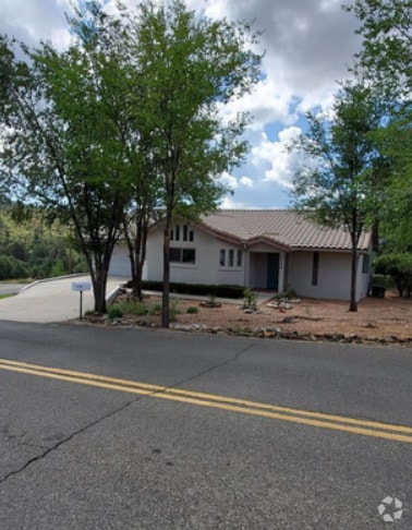 Building Photo - 4733 E Robin Dr Rental