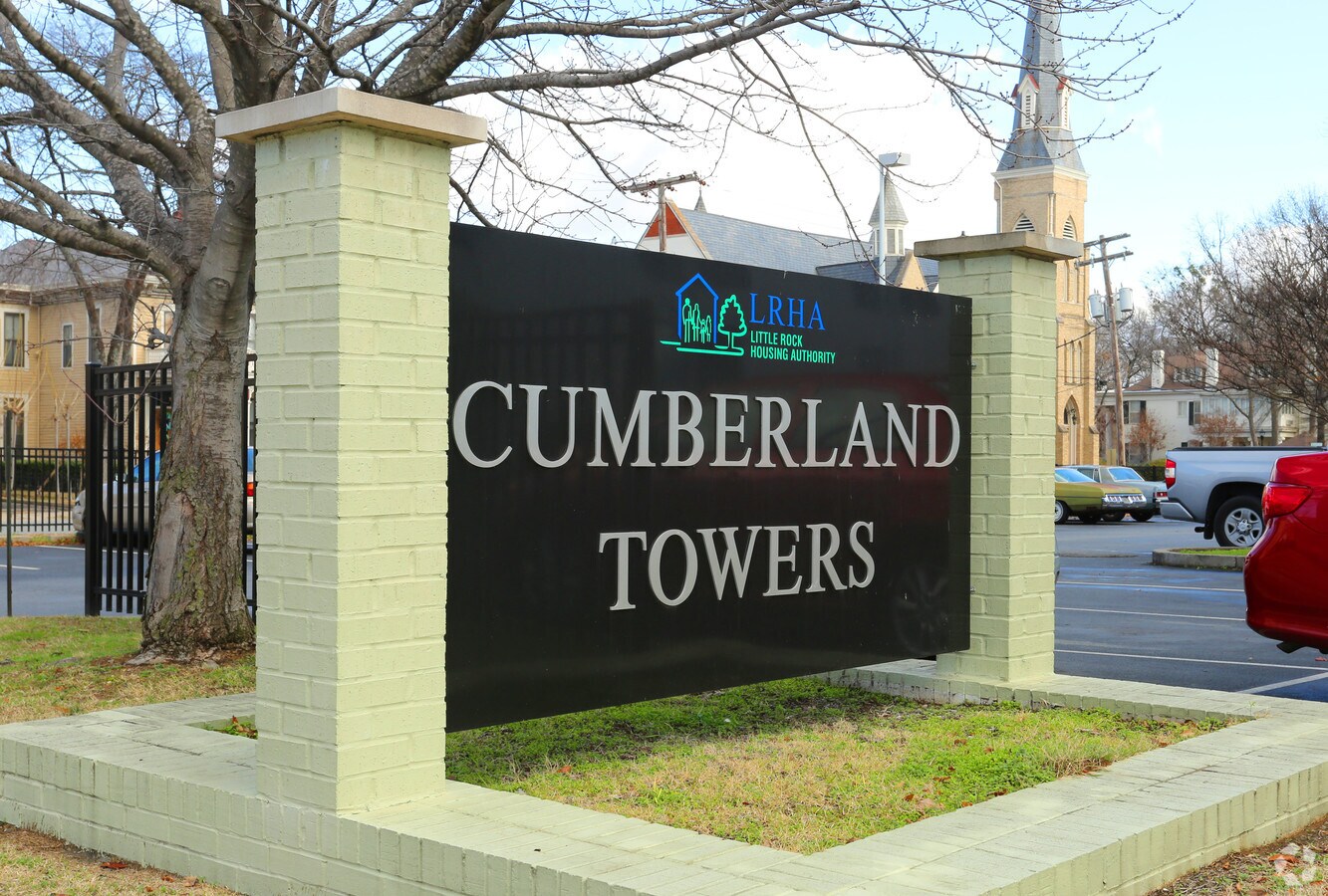 Photo - Cumberland Towers