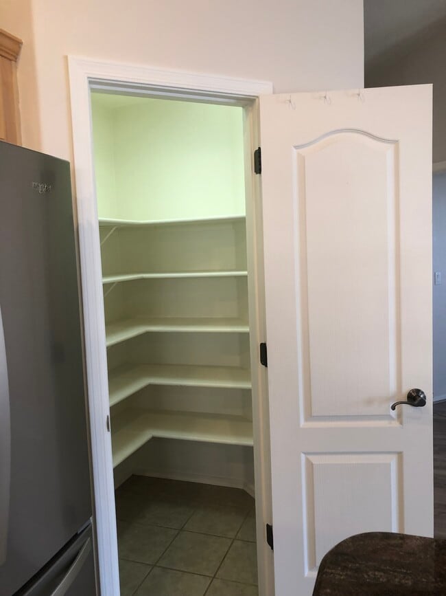 Photo - 10427 E Avalon Park St