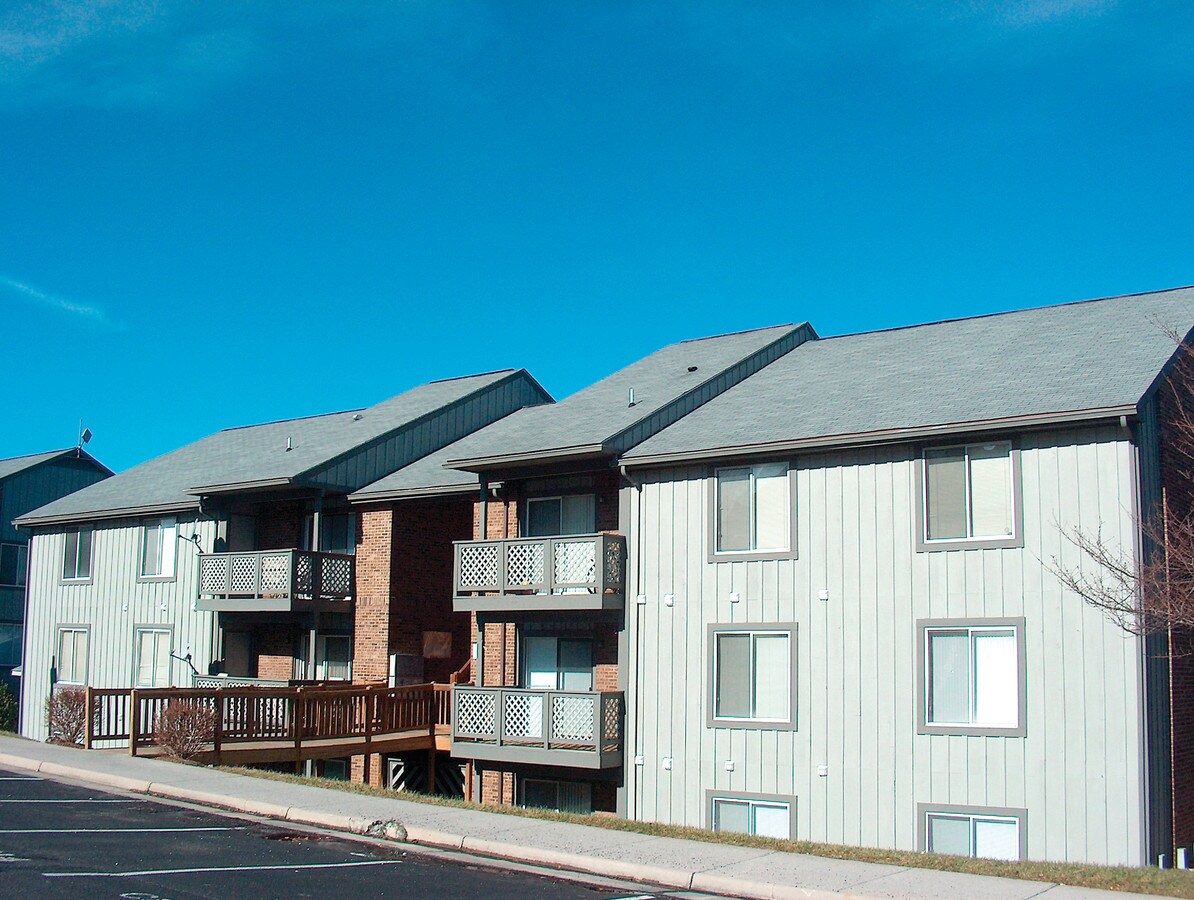 Photo - University Place Condominiums