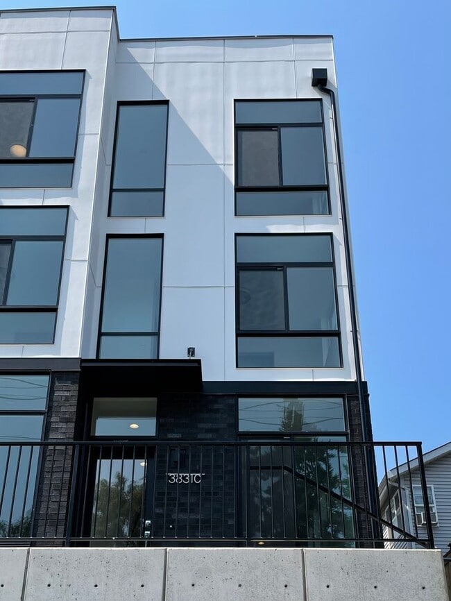 Photo - 3831 23rd Ave W