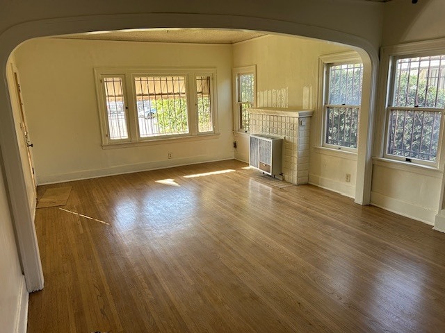 Building Photo - 1425 W 48th St Unit 1425