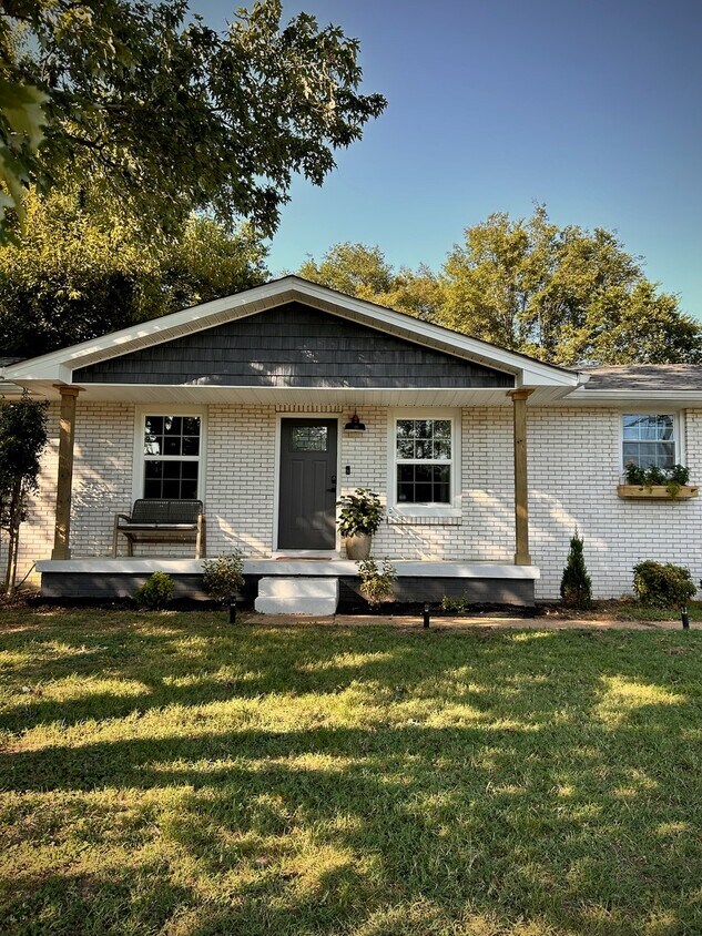 Photo - 3814 Crouch Dr (Nashville, TN)