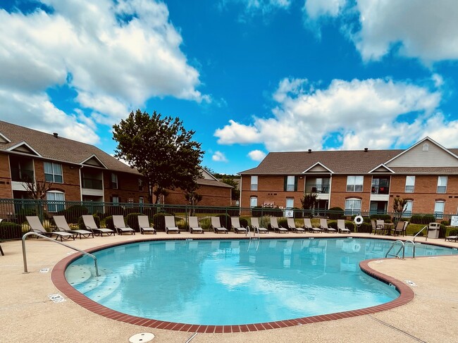 Pool - The Ridge at Meadowlake Rental