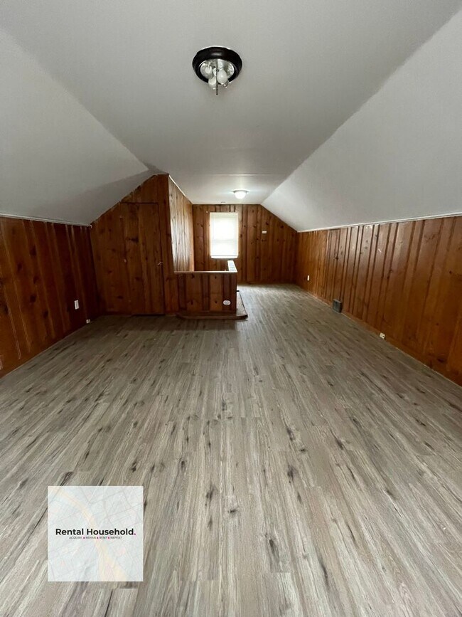 Photo - Beautifully Updated 3-Bedroom Bungalow-Ready for Move-In