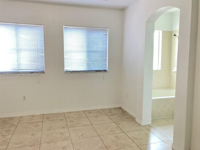 Photo - 8527 NW 108th Ave
