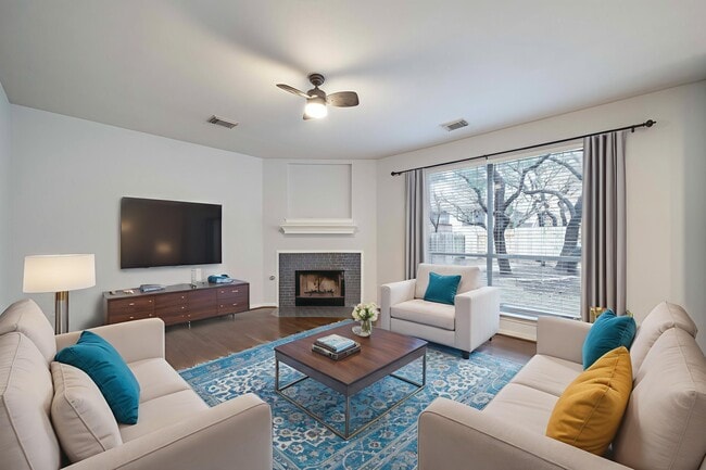 Building Photo - 12536 Canyon Glen Dr Rental