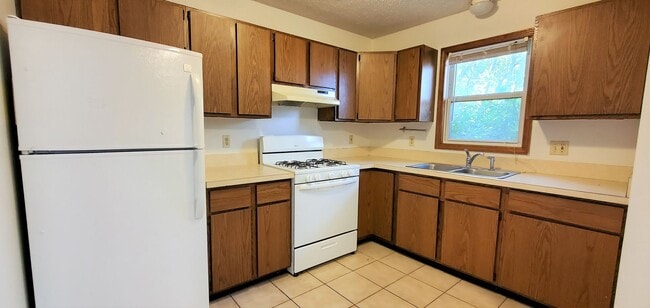 Photo - Great location on Airport Rd