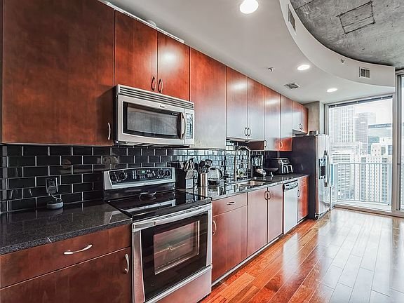Photo - 400 W Peachtree St NW Unit 77