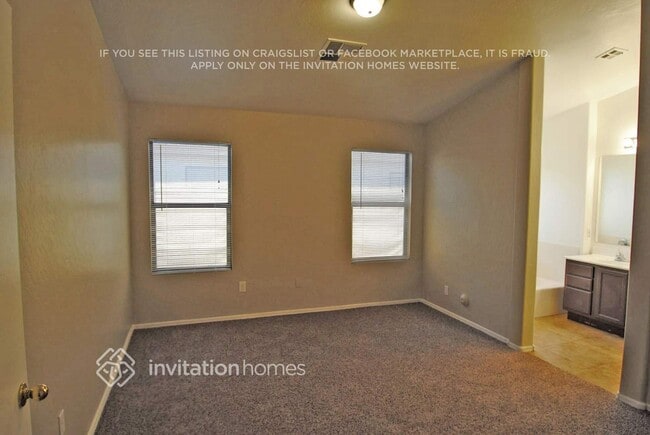 Photo - 2012 E Saratoga St