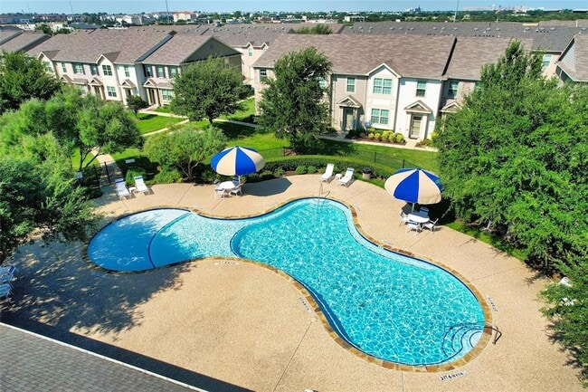 Photo - 6900 Carrington Ln