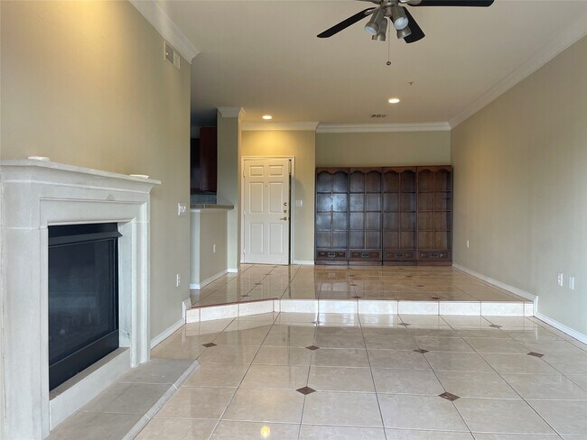 2400 McCue Rd Unit 430