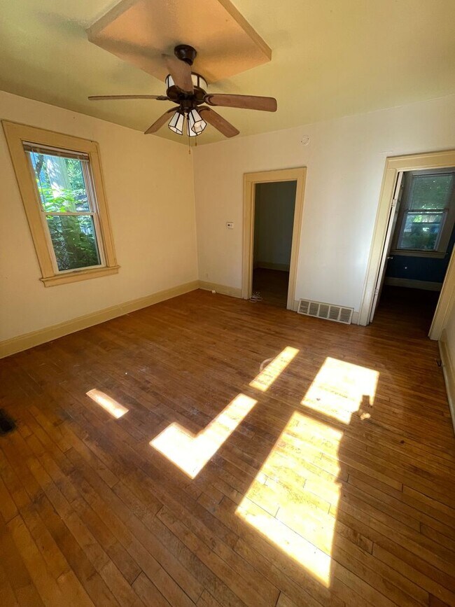 Photo - **First month rent half off** Unit Rear Cottage Upper