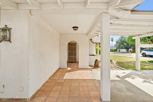 Building Photo - 3007 N 84th Pl