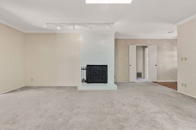 Photo - 4020 Vía Picaposte