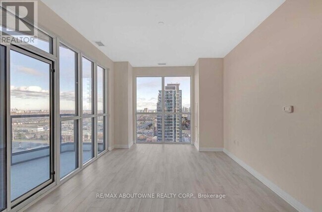 Photo - 35 Watergarden Dr Unité 1713