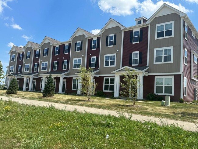 Photo - 1526 Albany St