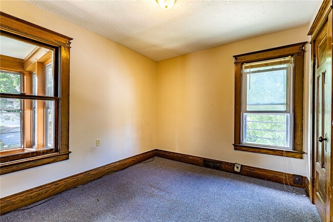 Photo - 791 Norton St