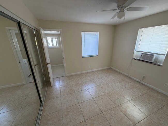 Bedroom 1 - 508 Eastwind Dr Unit 508