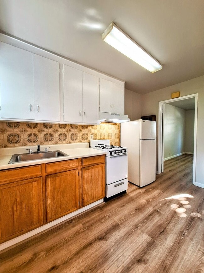 Photo - 1345 Market St Unidad 2