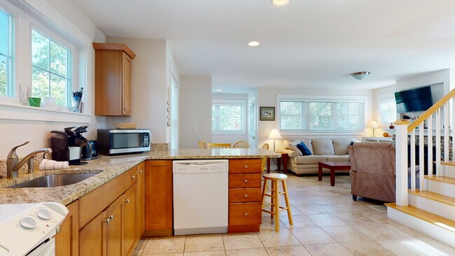 Photo - 1 Sea Rose Ln