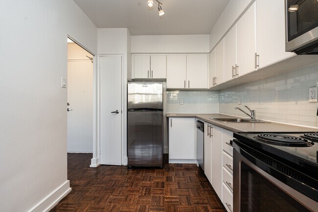 Photo - 265 Dixon Rd