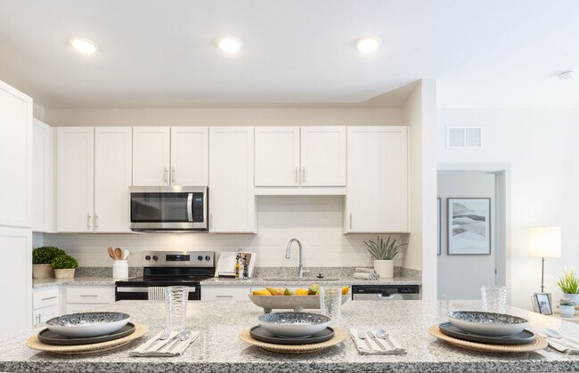 Photo - Story University North