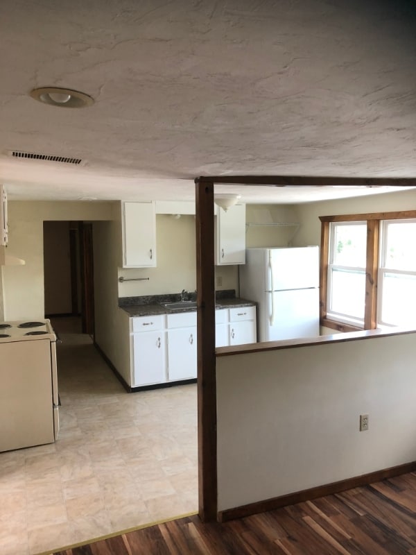 Building Photo - 15 Riverlin St