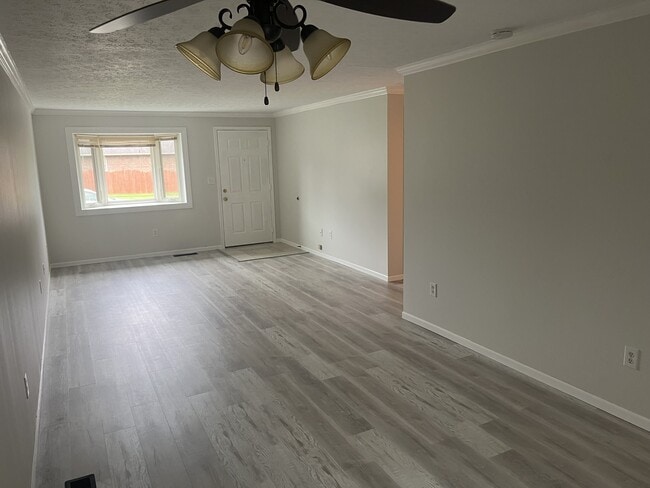 Photo - 1644 Sierra Ave