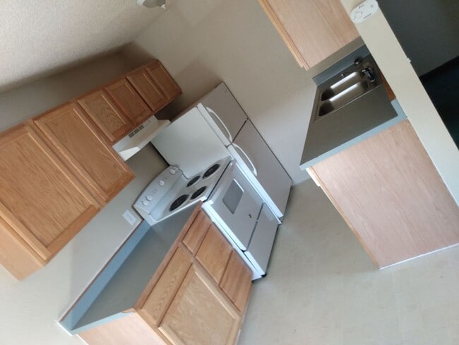 Photo - 2 bedroom 1 bathroom ground floor apartment - Granvue Apartments