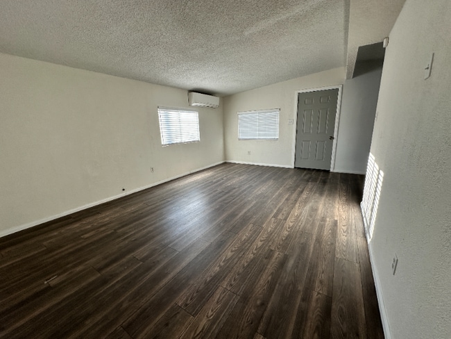 Photo - 72662 Sunnyslope Dr