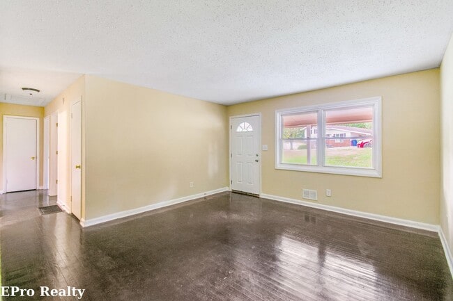 Photo - Don’t Miss Out! Look, Lease, and Live Specials EXTENDED to January 31st!