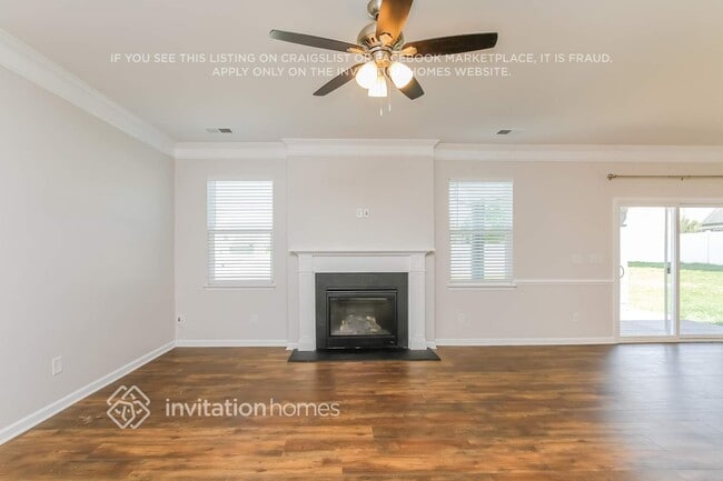 Photo - 251 Bushney Loop