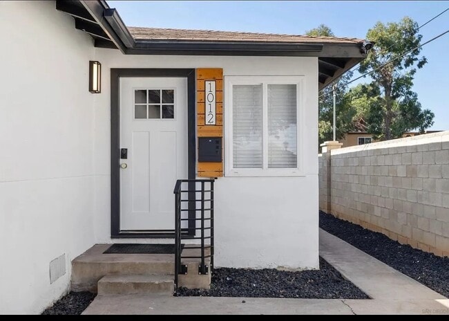 Building Photo - 1012 15th St