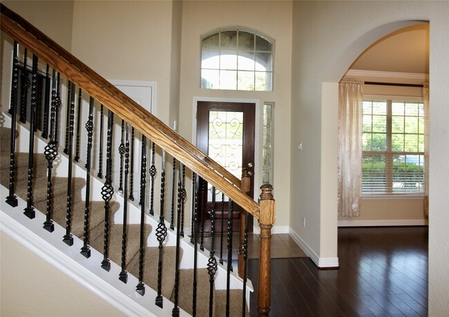 Photo - 158 Black Swan Pl