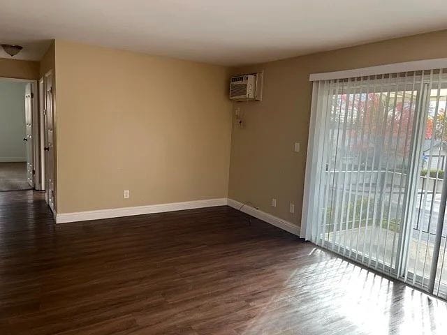 Photo - 2 bedroom 1 bth upper unit Unit D