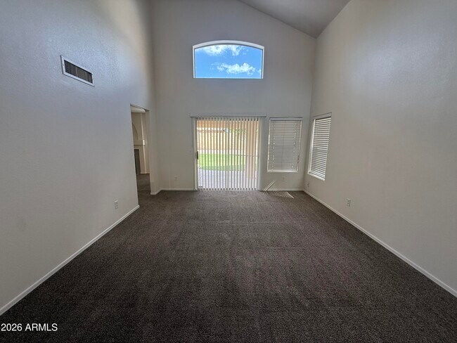 Photo - 4628 E Danbury Rd