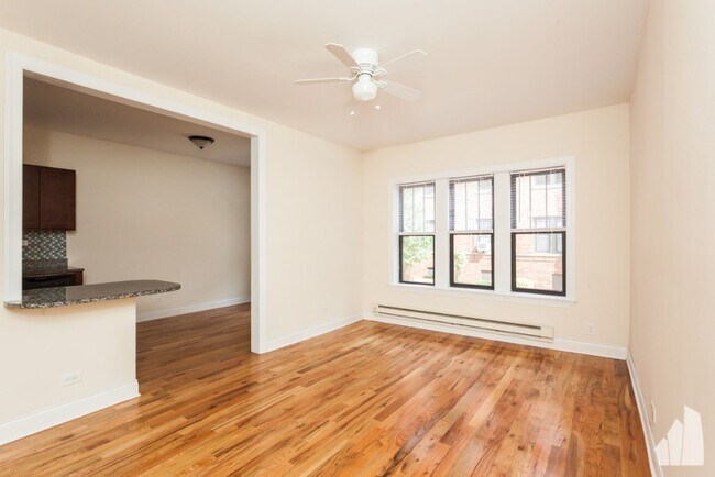 622 W Cornelia, Unidad 628-E2, Chicago, IL 60657