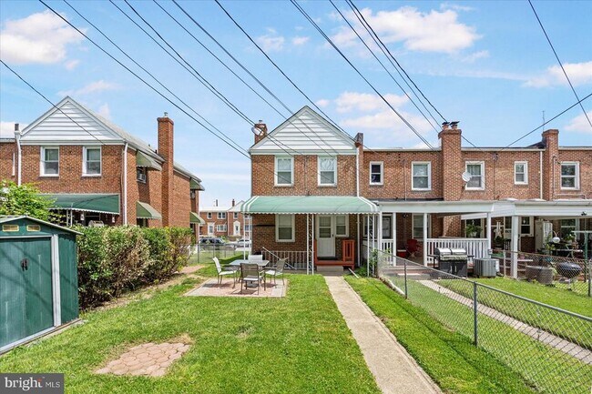 Photo - 1974 Searles Rd
