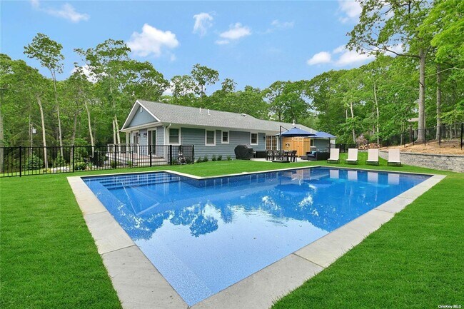 935 Southern Cross Rd