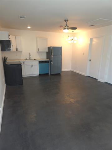 1135 Holly Glen Cir