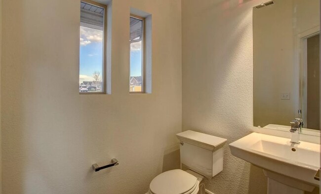 Photo - 10459 Worchester Dr