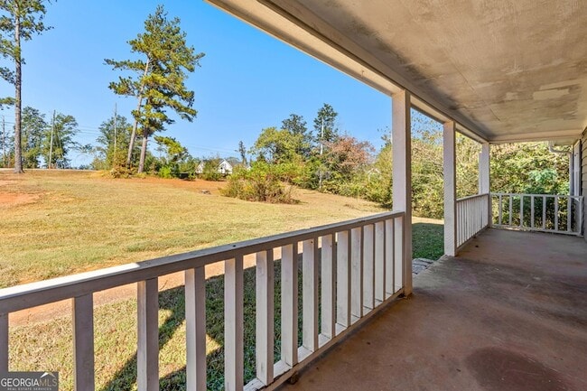 Photo - 168 Old Corinth Rd