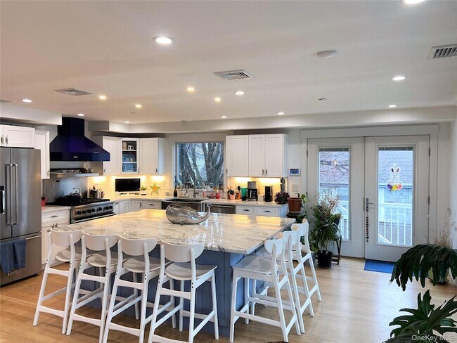 40 Trenton Ave