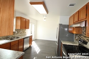 Photo - 9114 Meadow Springs